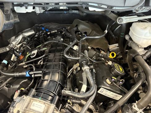 Used 2021 Ford Transit 350 XLT image 37