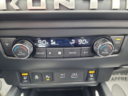 New 2026 Nissan Frontier SV image 12