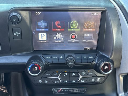 Used 2015 Chevrolet Corvette Stingray w/ 2LT Preferred Equipment Group image 21