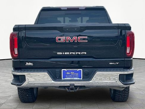 Used 2022 GMC Sierra 1500 SLT w/ SLT Premium Plus Package AWD/4WD image 4