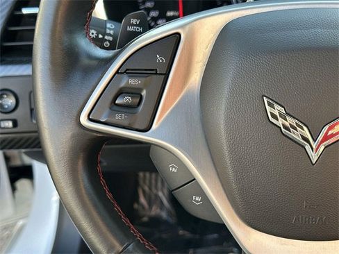 Used 2015 Chevrolet Corvette Z06 w/ 3LZ Preferred Equipment Group image 32