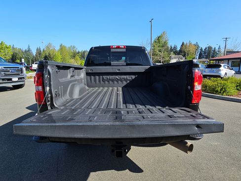 Used 2016 GMC Sierra 3500 Denali w/ Duramax Plus Package AWD/4WD image 9
