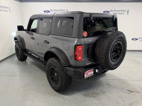 Used 2023 Ford Bronco Wildtrak AWD/4WD image 34