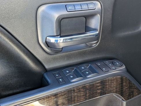 Used 2016 GMC Sierra 3500 Denali w/ Duramax Plus Package image 11