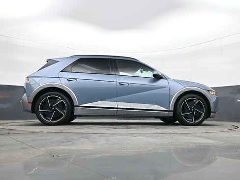 New 2026 Hyundai Ioniq 5 Limited image 24