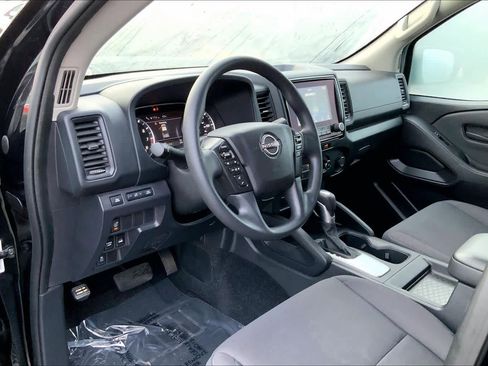 Used 2022 Nissan Frontier S w/ Technology Package image 16