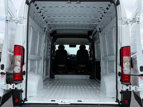New 2026 RAM ProMaster 2500 FWD image 4