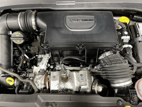 Used 2024 Jeep Compass Limited image 16