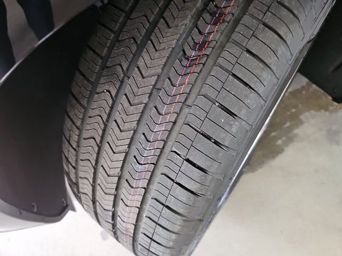 New 2026 Cadillac Vistiq Luxury w/ LPO, Floor Liner Package image 35