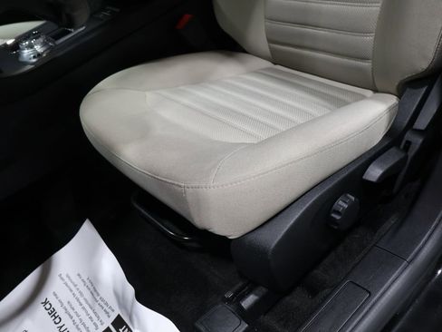 Used 2018 Ford Fusion S image 12