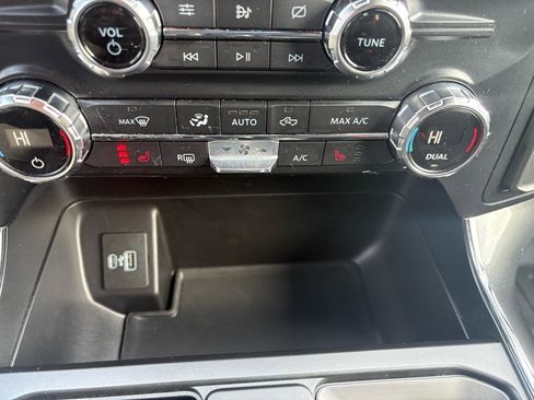 Certified 2021 Ford F150 XLT w/ Equipment Group 302A High image 29