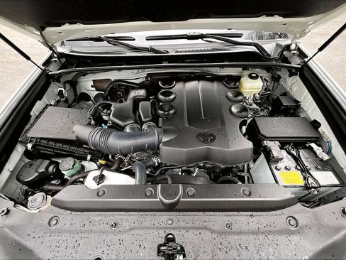 Certified 2022 Toyota 4Runner Limited image 31