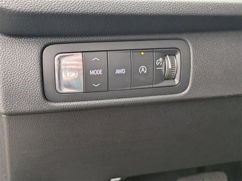 New 2026 Chevrolet Traverse Z71 image 12