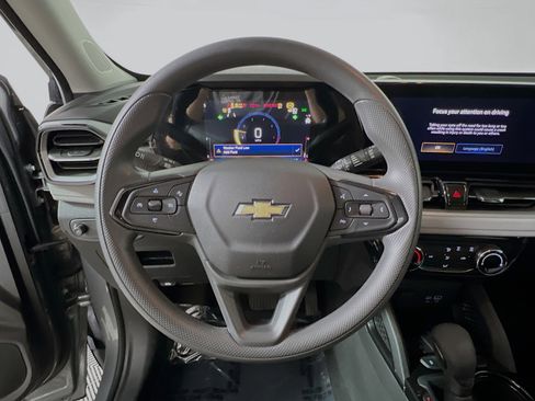 Used 2024 Chevrolet TrailBlazer LT image 18