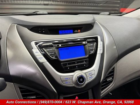 Used 2012 Hyundai Elantra GLS image 16