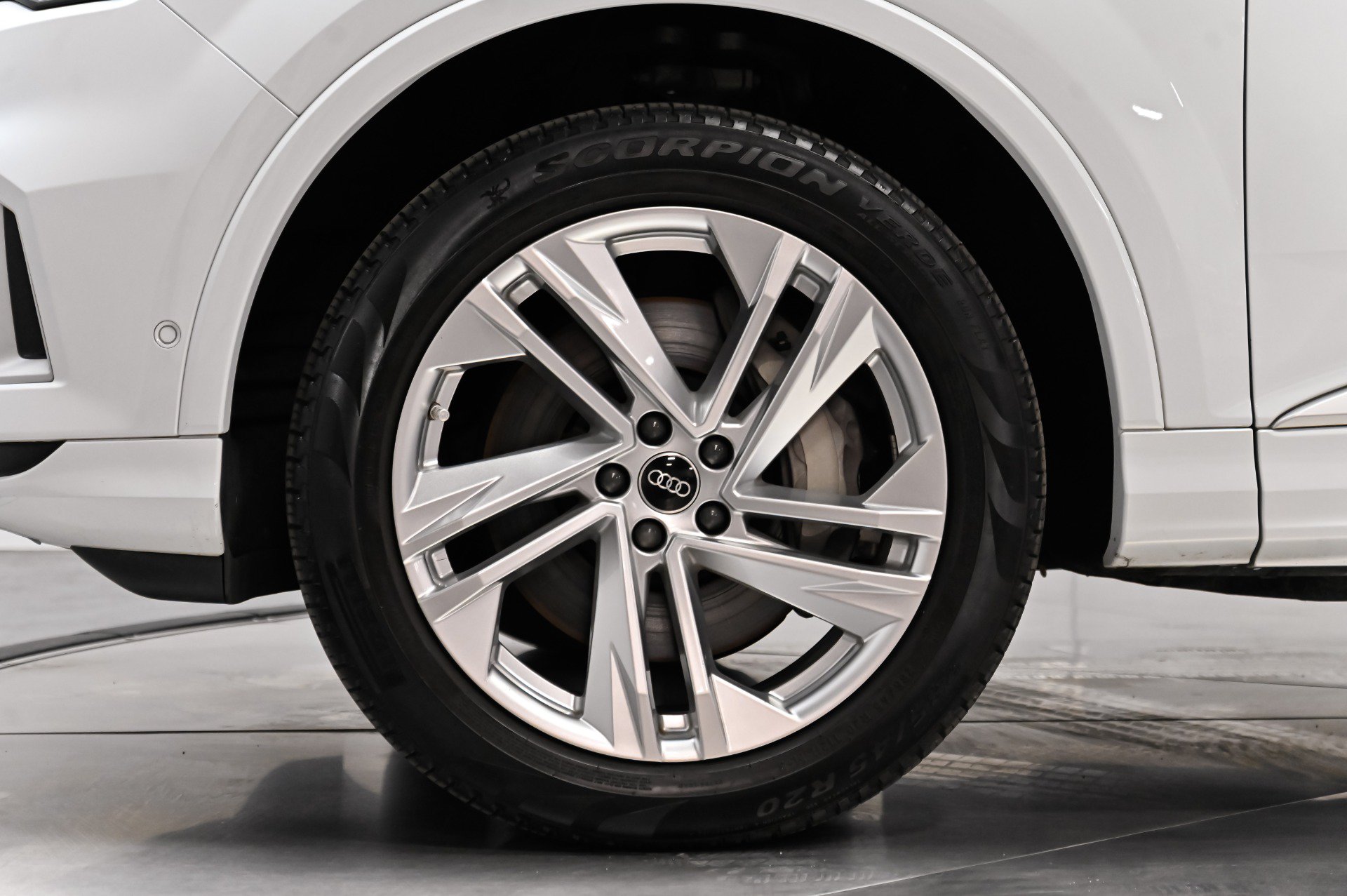 Used 2022 Audi Q7 2.0T Premium Plus AWD/4WD image 15