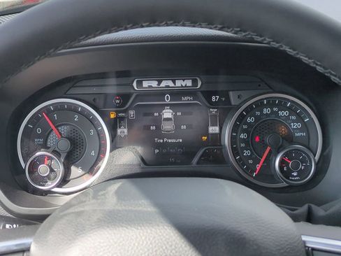New 2026 RAM 2500 Big Horn AWD/4WD image 28