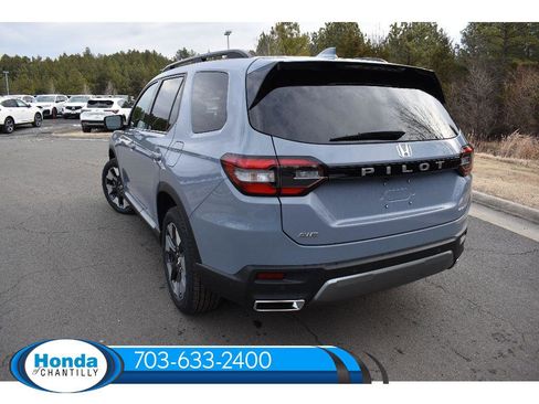 New 2026 Honda Pilot Elite image 5