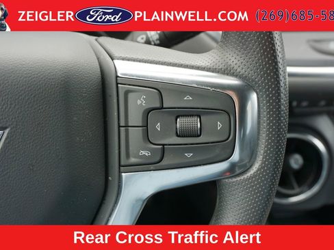 Used 2024 Chevrolet Blazer LT w/ Convenience Package FWD image 25