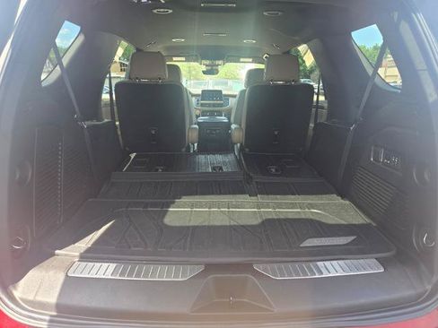 Used 2023 Chevrolet Tahoe Premier AWD/4WD image 14