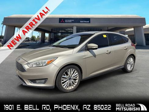 Used 2017 Ford Focus Titanium FWD image 1