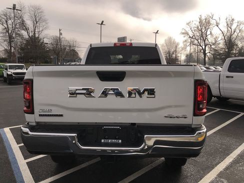 New 2025 RAM 2500 Big Horn image 18