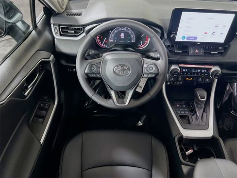 Certified 2025 Toyota RAV4 XLE Premium image 19