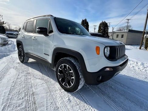 Used 2023 Jeep Renegade Latitude image 7