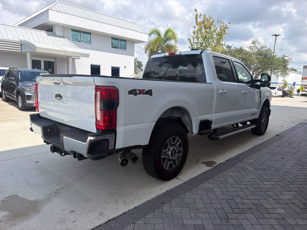 Used 2026 Ford F250 Lariat AWD/4WD image 4