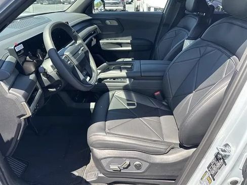 New 2027 Kia Telluride EX FWD image 8