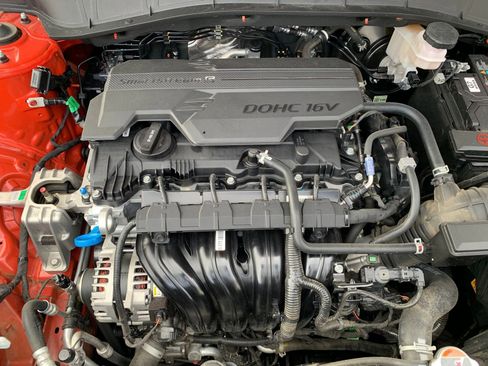 Used 2025 Hyundai Kona SEL image 32