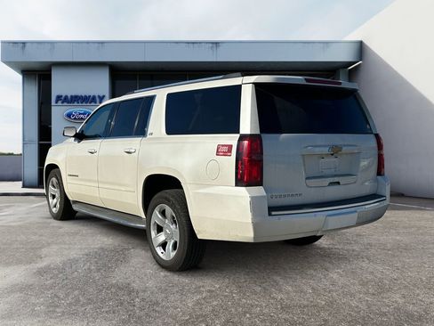 Used 2015 Chevrolet Suburban LTZ image 4