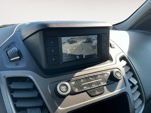 Certified 2022 Ford Transit Connect XL image 10