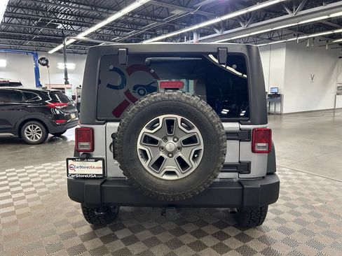 Used 2015 Jeep Wrangler Unlimited Sport w/ Quick Order Package 24S AWD/4WD image 11