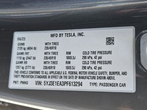 Used 2023 Tesla Model 3 Standard Range image 30