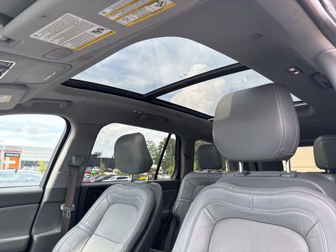 Used 2020 Lincoln Aviator Reserve w/ Equipment Group 201A AWD/4WD image 29