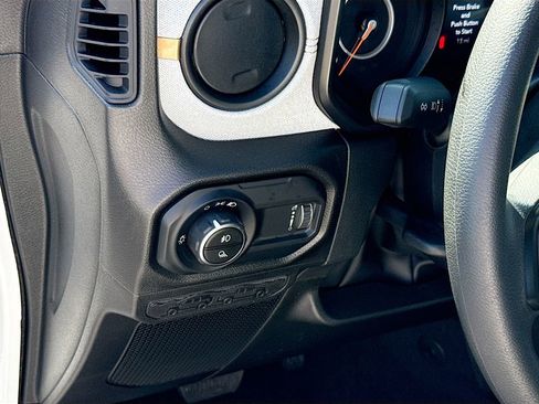 New 2026 Jeep Gladiator Sport image 10