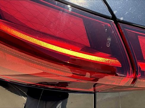 New 2025 Audi Q5 Prestige image 14