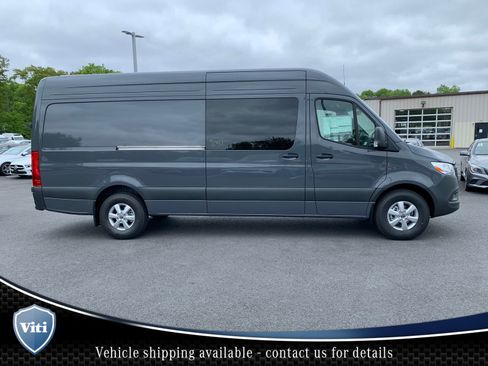 New 2025 Mercedes-Benz Sprinter 2500 image 9