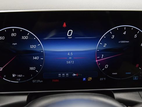 Used 2026 Mercedes-Benz GLC 300 image 26