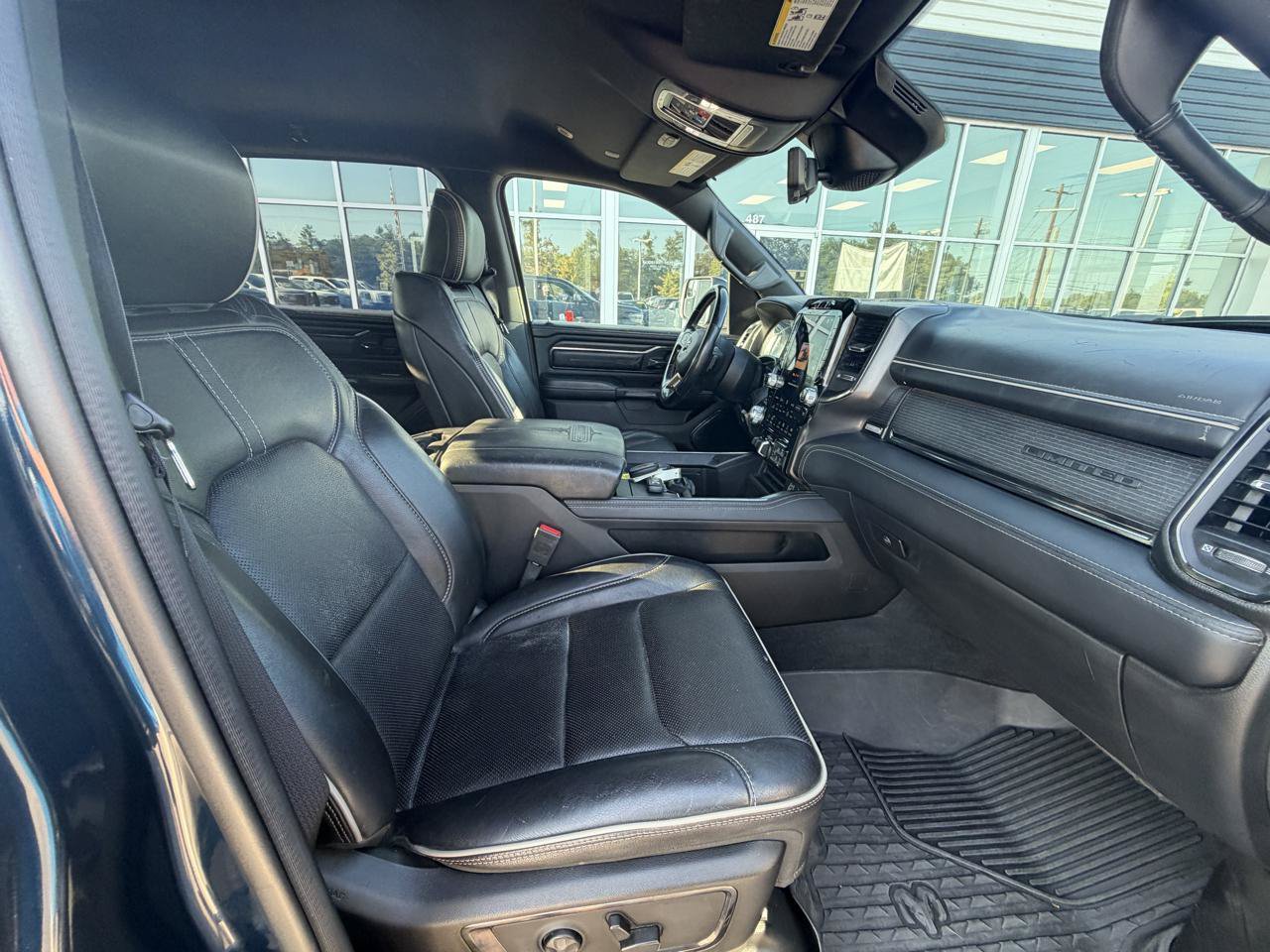Used 2023 RAM 1500 Limited AWD/4WD image 15
