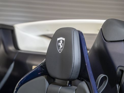 Used 2025 Ferrari 296 GTS RWD image 37
