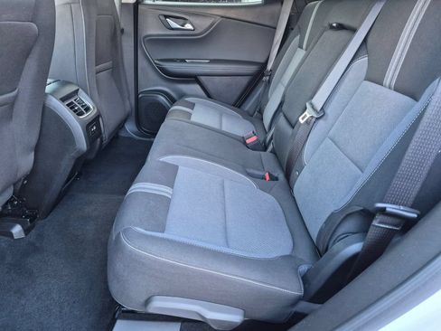 Used 2025 Chevrolet Blazer LT FWD image 24
