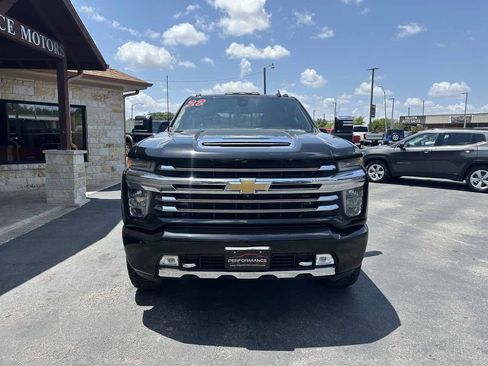 Used 2022 Chevrolet Silverado 2500 High Country w/ Safety Package II AWD/4WD image 7