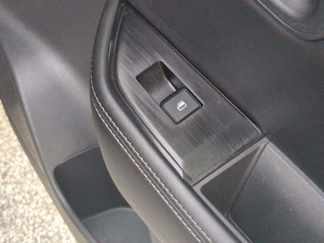 Certified 2024 Nissan Rogue SV AWD/4WD image 38