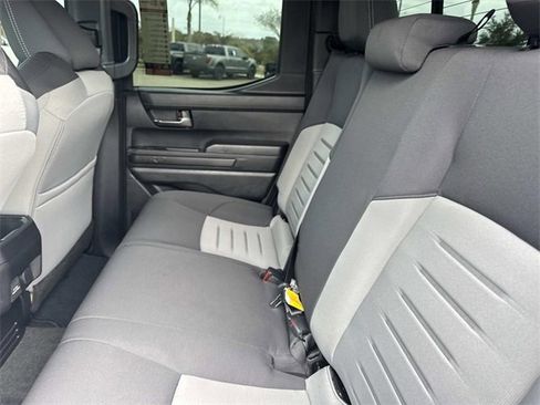 Used 2025 Toyota Tacoma TRD Off-Road image 15
