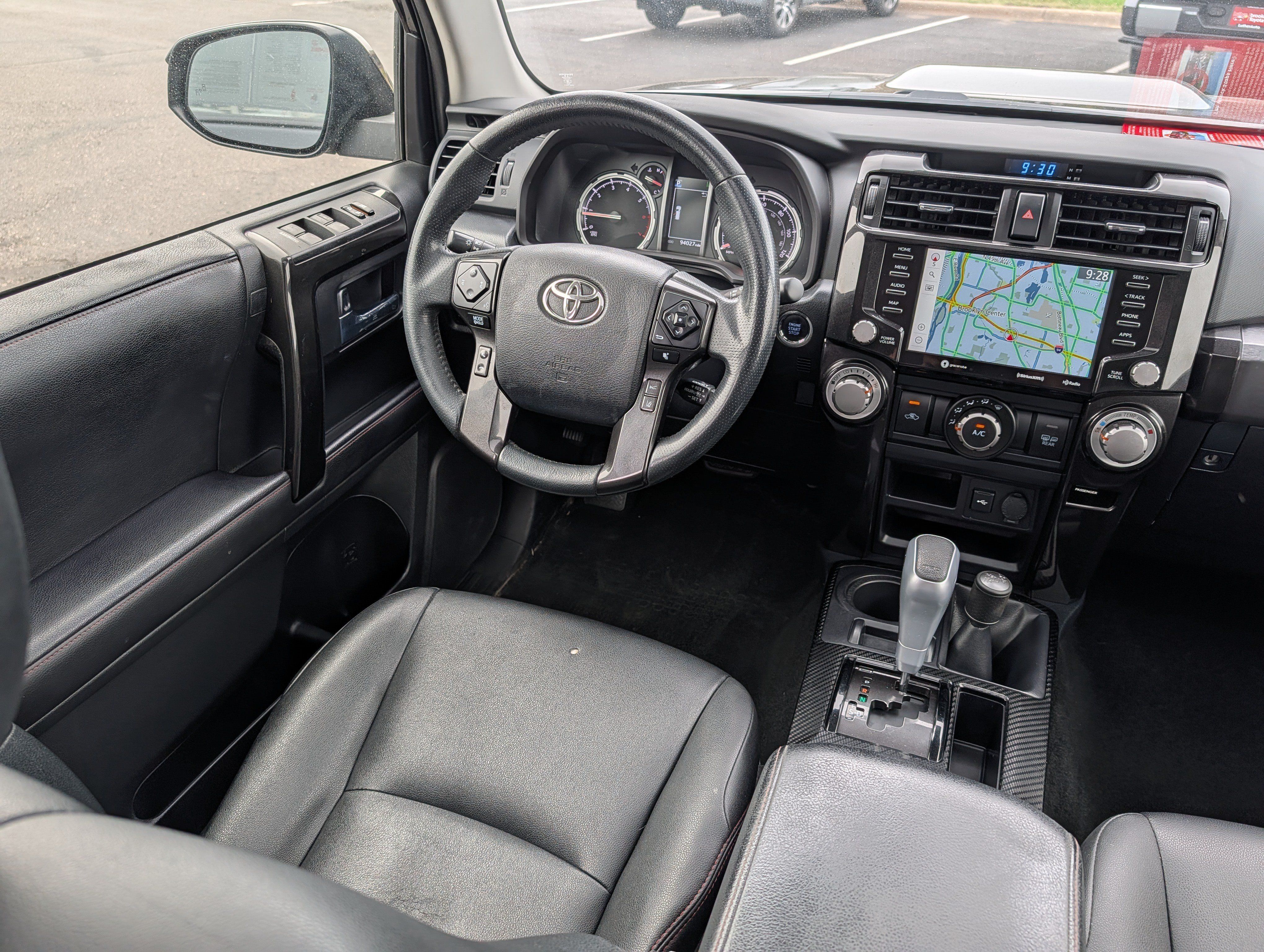 Certified 2022 Toyota 4Runner TRD Off-Road Premium AWD/4WD image 9