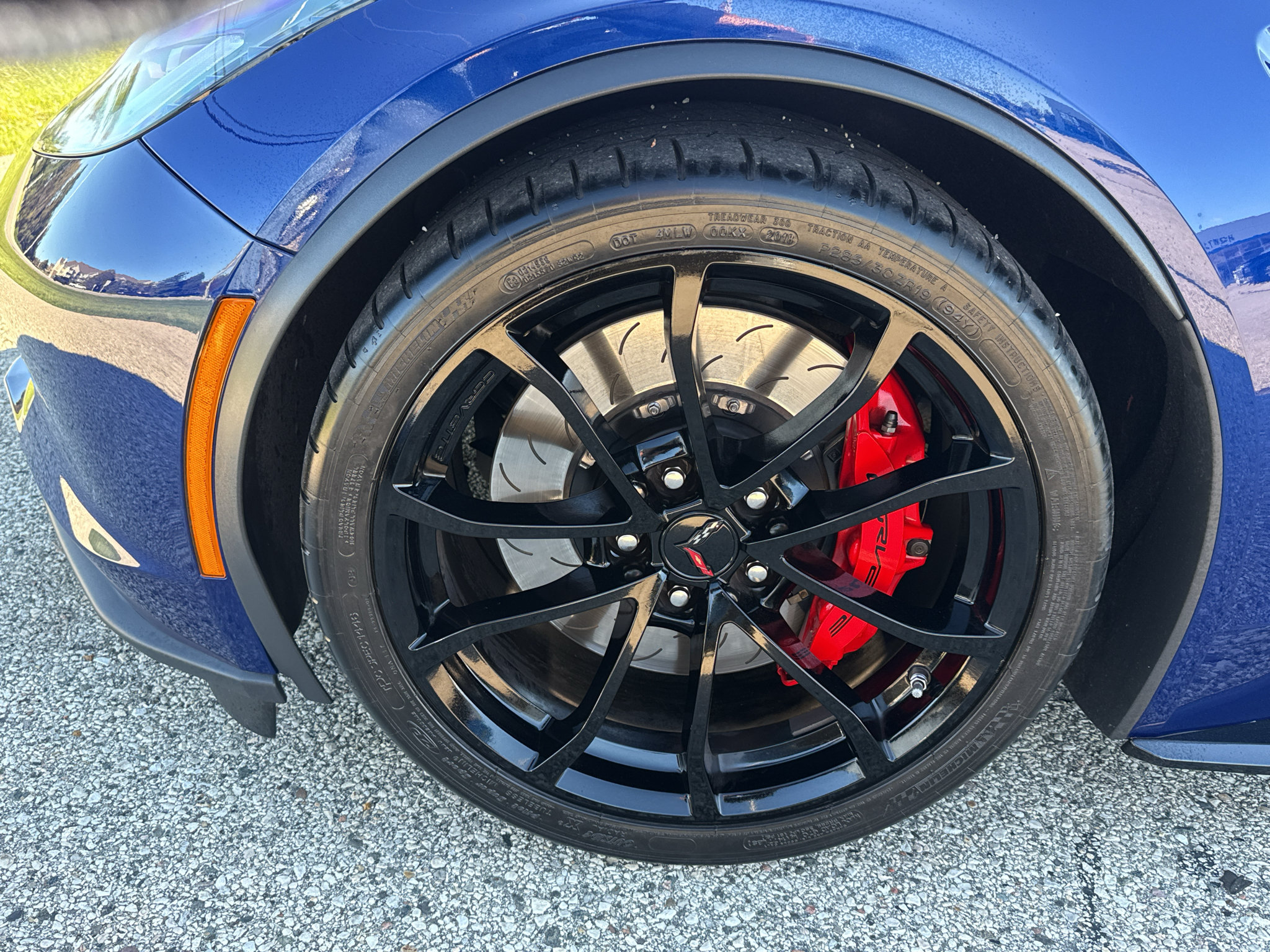 Used 2019 Chevrolet Corvette Grand Sport RWD image 7