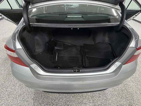 Used 2015 Toyota Camry SE image 36