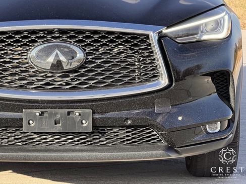 Certified 2022 INFINITI QX50 Essential image 10